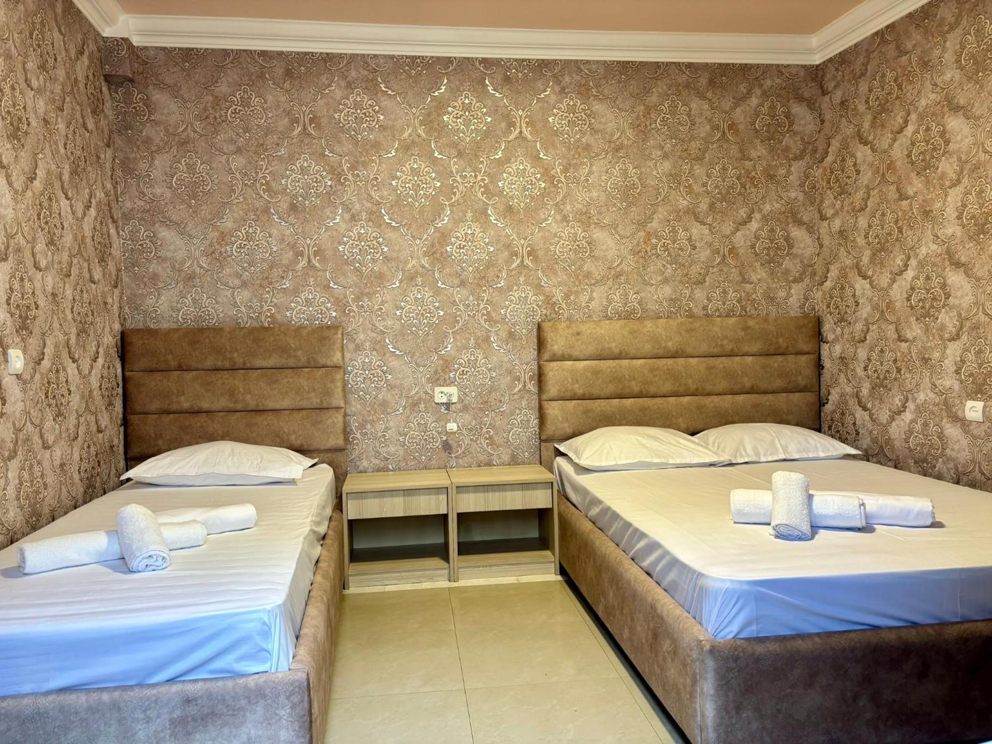 Styopa Hotel Ереван Экстерьер фото