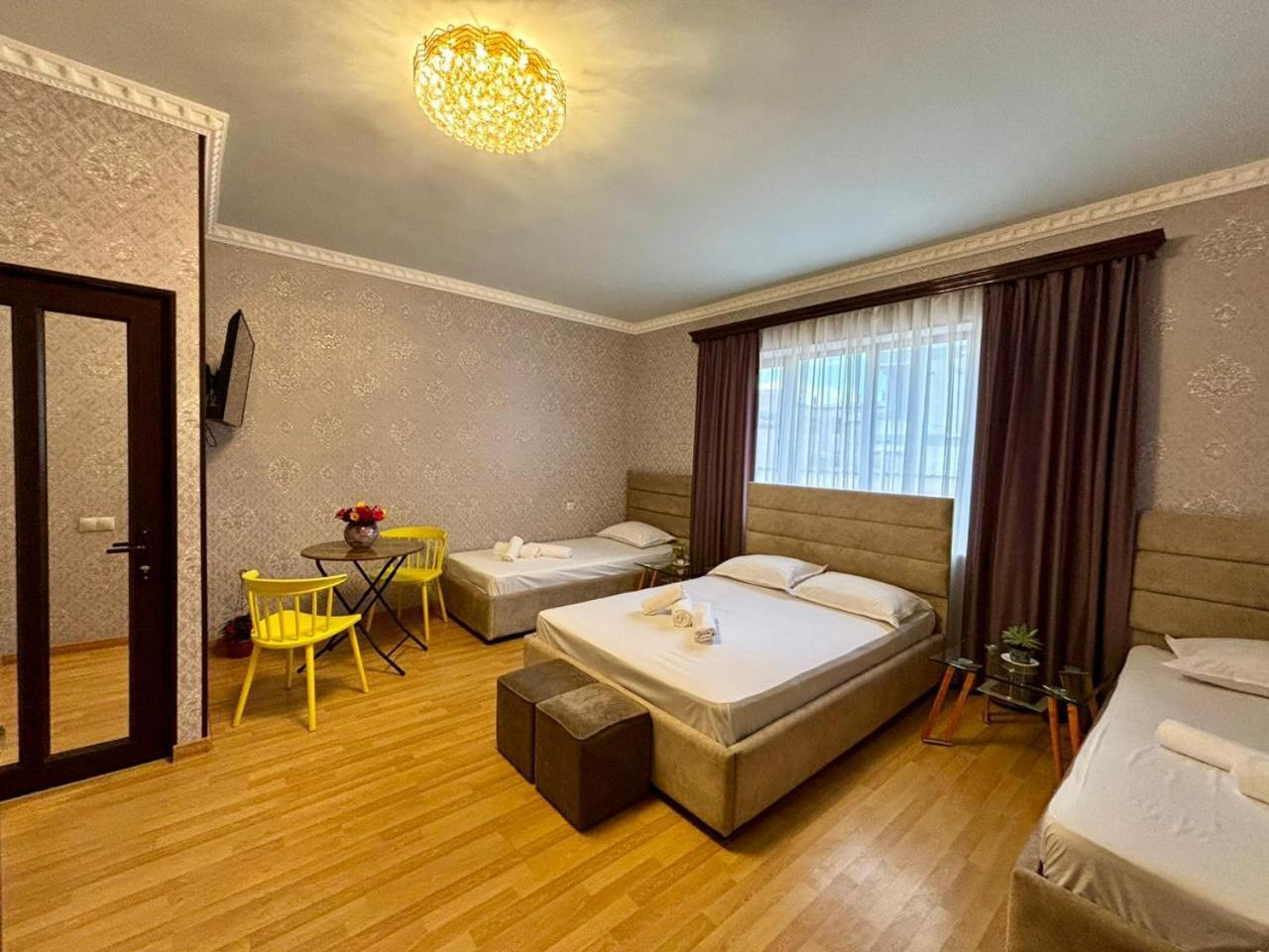 Styopa Hotel Ереван Экстерьер фото